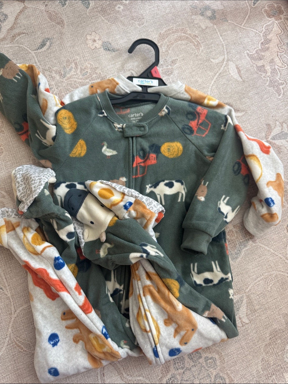 New 2pk Carter's Fleece Zip Front footed pajama 2T cow footie